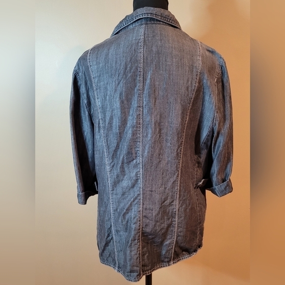 CAVITA Chambray Button Front Jacket, Grey with Pink Stitching, Western Office - Picture 4 of 14